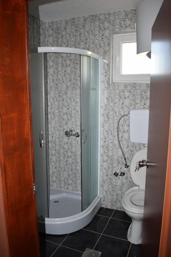 Ferienwohnung Srebrna Nit Veliko Gradište Exterior foto