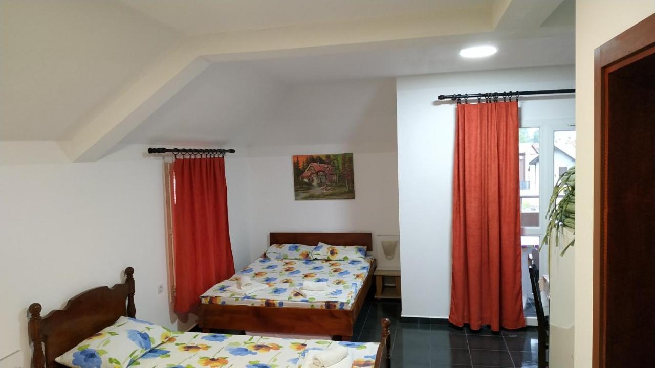 Ferienwohnung Srebrna Nit Veliko Gradište Exterior foto